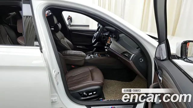 BMW 5 Series (G30) id 2706263 из Кореи 2