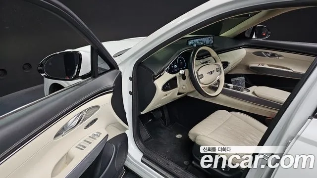 Genesis GV70 2021 Белый из Кореи, фото 2