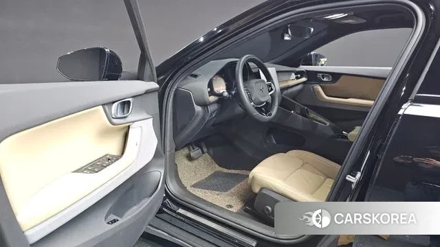 Polestar Polestar 2 2022 Черный из Кореи, фото 2