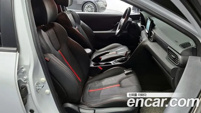 Hyundai Veloster (JS) 2019 Белый из Кореи, фото 2