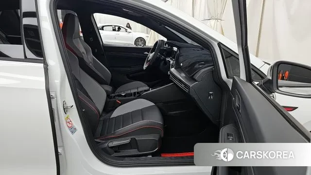 Volkswagen Golf 8th Generation id 2893978 из Кореи 2