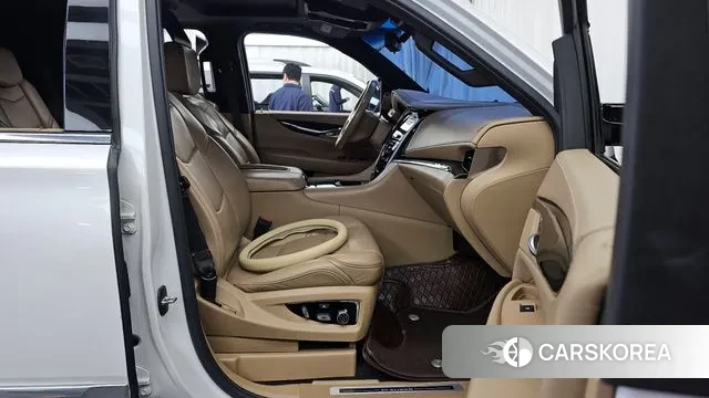 Cadillac Escalade 2019 Белый из Кореи, фото 2