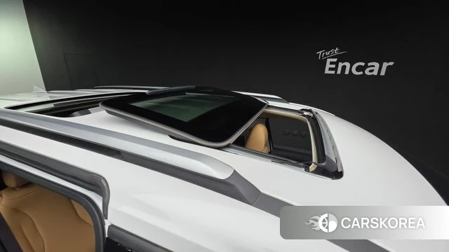 Kia Carnival 4th generation 2023 Белый из Кореи, фото 2