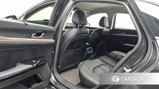 Kia K5 Hybrid 3rd Generation 2023 Серый из Кореи, фото 2
