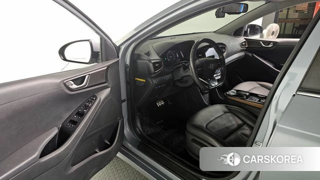 Hyundai Ionic Electric 2018 Серебристо-серый из Кореи, фото 2