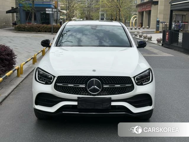 Mercedes-Benz GLC Coupe 2021 Белый из Китая, фото 2