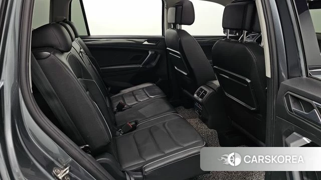 Volkswagen Tiguan Allspace 2020 Серый из Кореи, фото 2