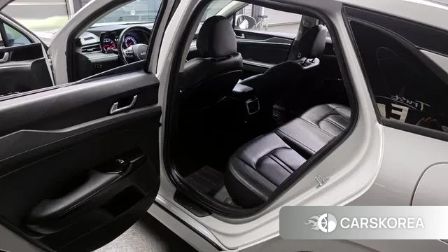 Kia K5 3rd generation 2021 Белый из Кореи, фото 2