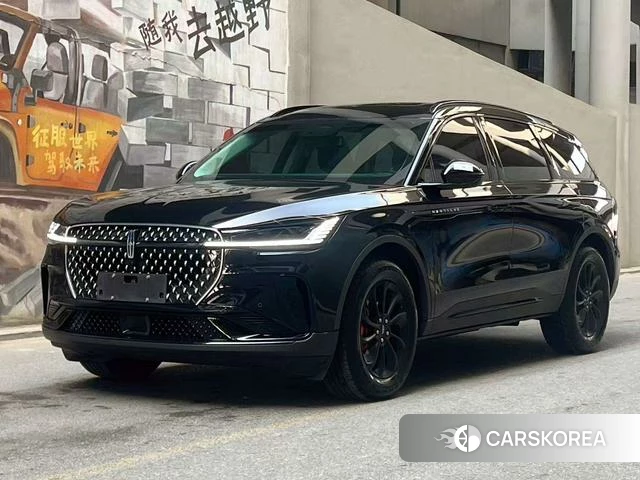 Lincoln Navigator 2025 Черный из Китая, фото 2