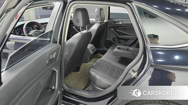 Volkswagen 7th Generation of Jetta 2021 Черный из Кореи, фото 2