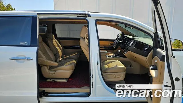 Kia The New Carnival id 2503269 из Кореи 2