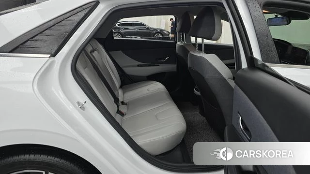 Hyundai Avante (CN7) 2021 Белый из Кореи, фото 2