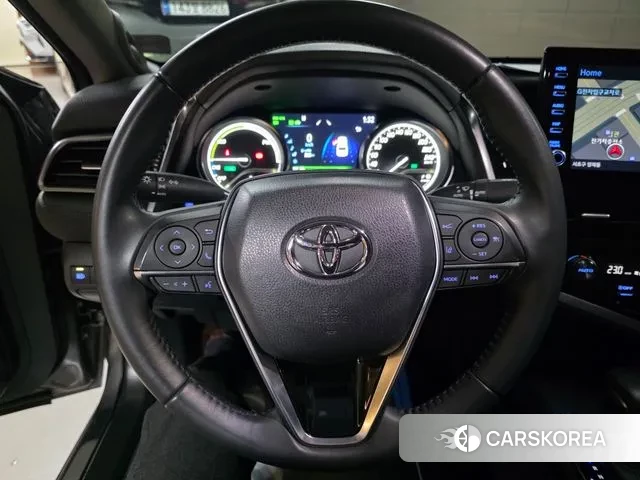 Toyota Camry (XV70) 2023 Песочный из Кореи, фото 2