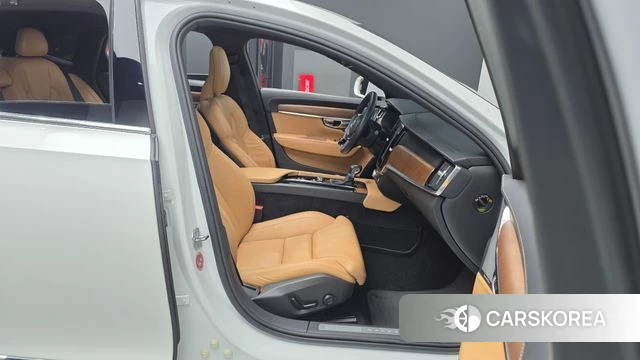 Volvo S90 2018 Белый из Кореи, фото 2