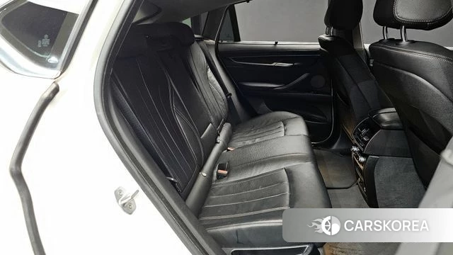 BMW X6 (F16) 2018 Белый из Кореи, фото 2