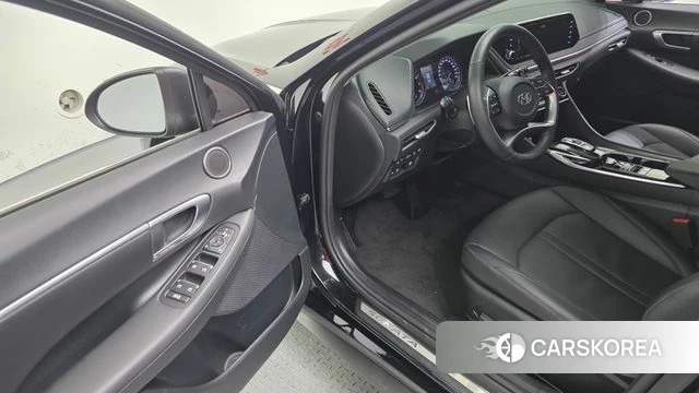 Hyundai Sonata (DN8) 2021 Черный из Кореи, фото 2