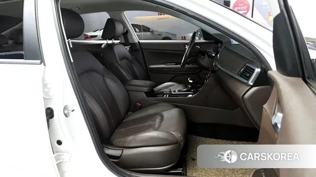 Kia The New K5 2nd generation 2018 Белый из Кореи, фото 2