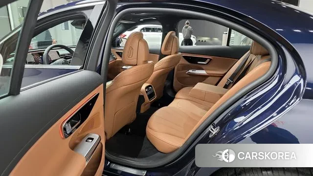 Mercedes-Benz E-Class W214 2025 Синий из Кореи, фото 2