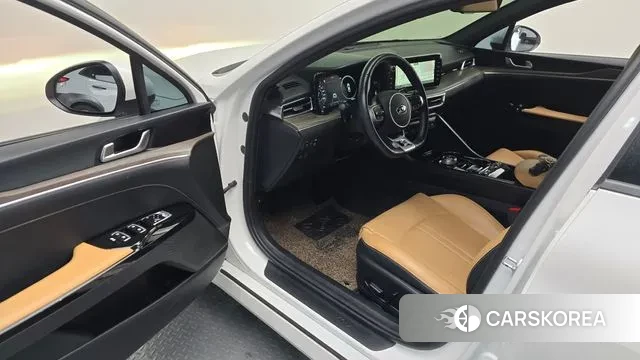 Kia K5 3rd generation 2021 Белый из Кореи, фото 2