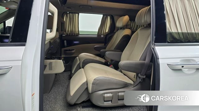 Kia Carnival 4th generation 2023 Белый из Кореи, фото 2