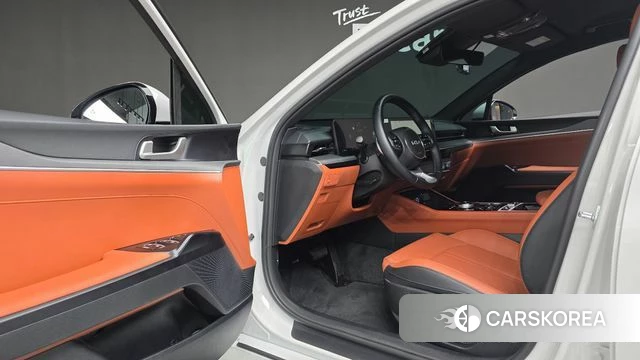 Kia The New K5 3rd generation 2025 Белый из Кореи, фото 2