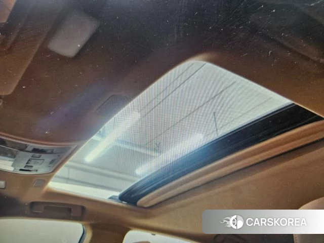 Lexus ES300h 7th generation 2024 Белый из Кореи, фото 2