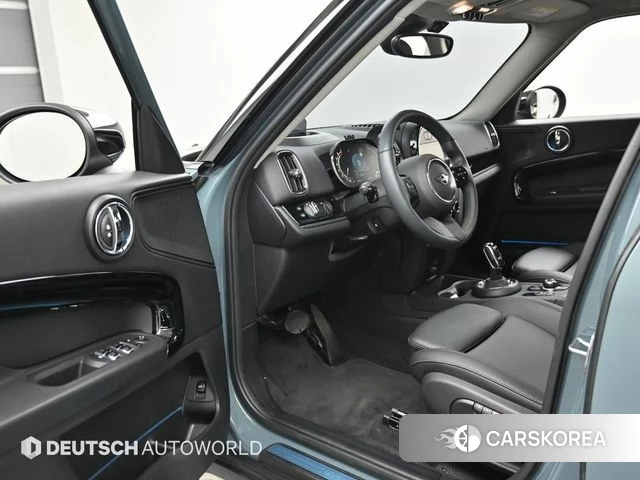 Mini Cooper Countryman 2023 Темно-зеленый из Кореи, фото 2
