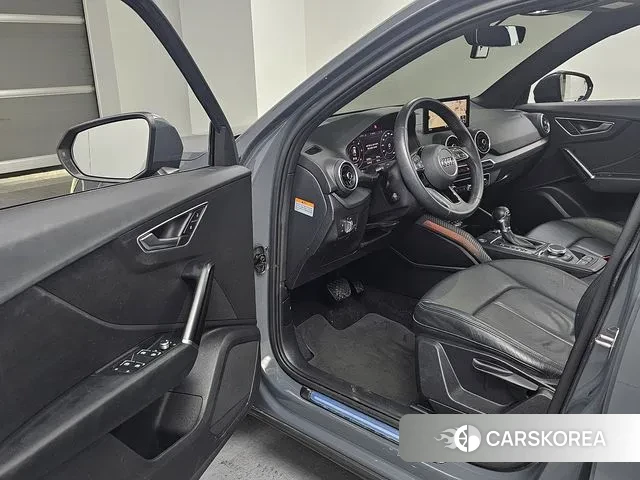 Audi Q2 2020 Серый из Кореи, фото 2