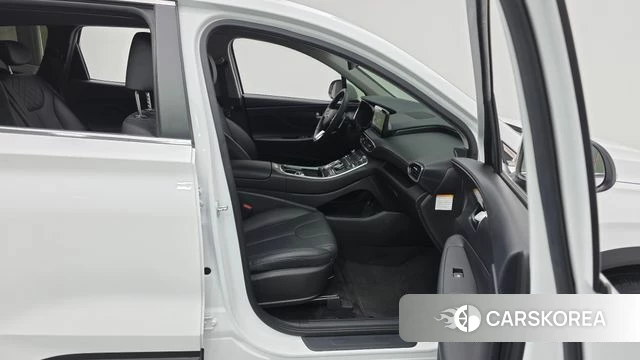 Hyundai The New Santa Fe 2023 Белый из Кореи, фото 2