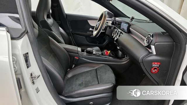 Mercedes-Benz CLA-Class C118 2022 Белый из Кореи, фото 2