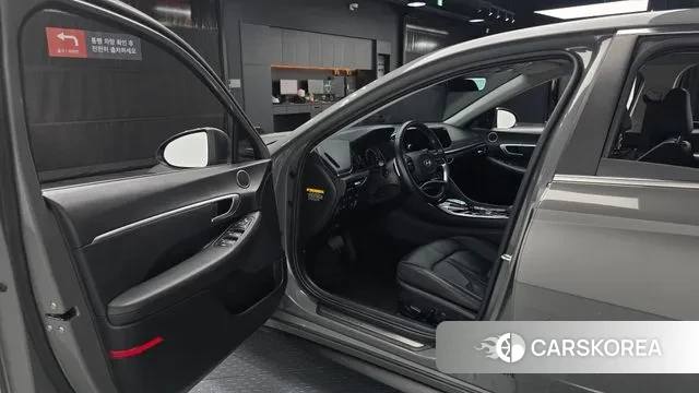 Hyundai Sonata (DN8) 2020 Серый из Кореи, фото 2