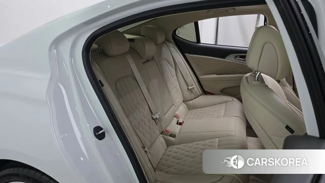 Genesis The New G70 2022 Белый из Кореи, фото 2
