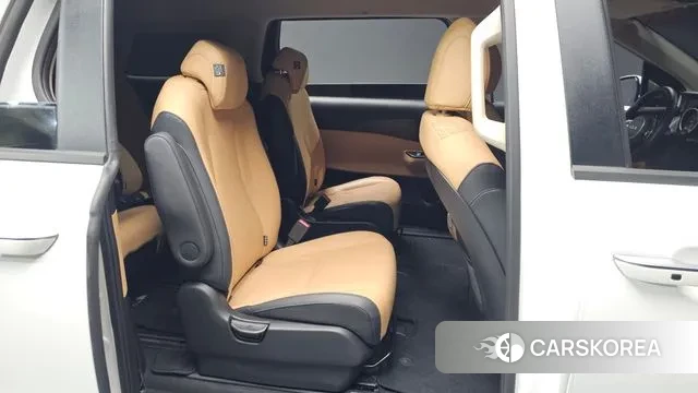 Kia Carnival 4th generation 2023 Белый из Кореи, фото 2