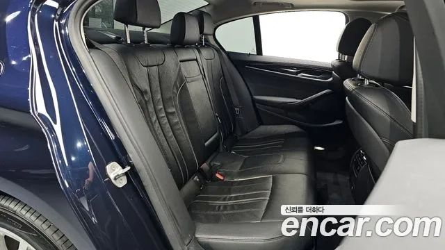 BMW 5 Series (G30) id 2891438 из Кореи 2