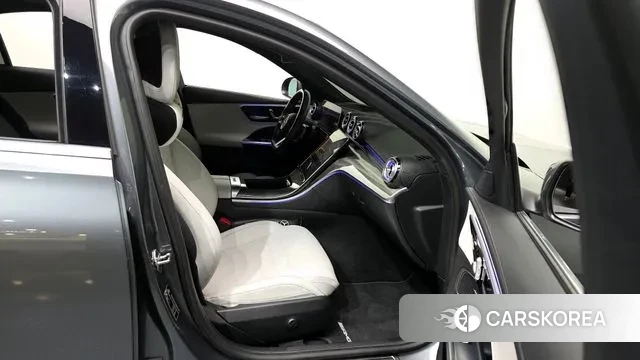 Mercedes-Benz C-Class W206 2022 Серый из Кореи, фото 2