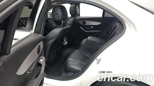 Mercedes-Benz C-Class W205 id 2676304 из Кореи 2