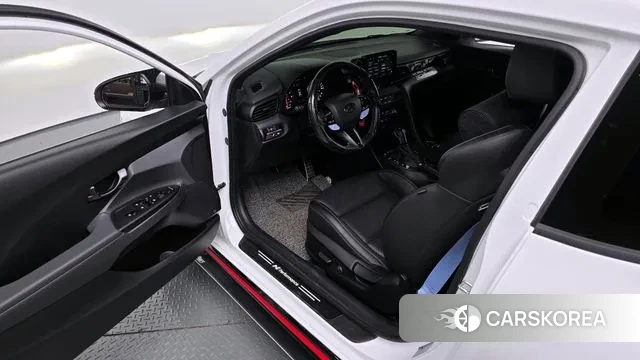 Hyundai Veloster (JS) 2021 Белый из Кореи, фото 2