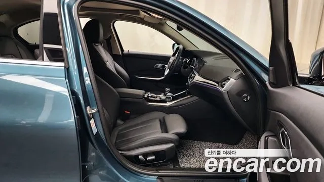 BMW 3 Series (G20) 2021 Небесно-голубой из Кореи, фото 2