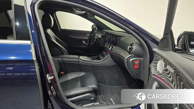 Mercedes-Benz E-Class W213 2020 Синий из Кореи, фото 2