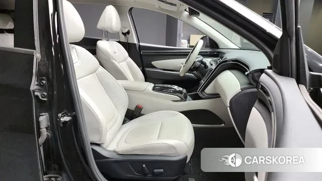 Hyundai Tucson (NX4) 2021 Черный из Кореи, фото 2