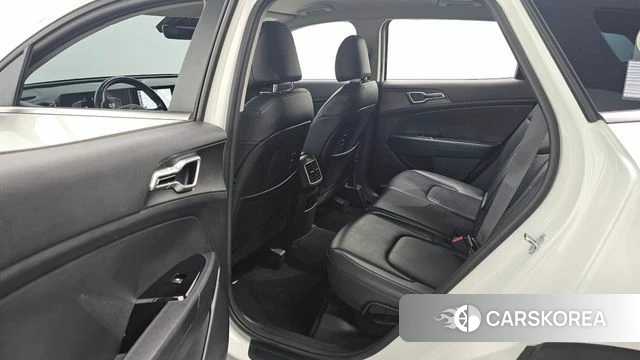 Kia Sportage 5th Generation 2022 Белый из Кореи, фото 2