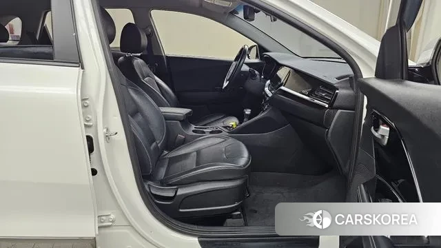 Kia The New Niro 2021 Белый из Кореи, фото 2