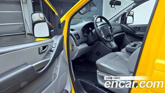 Hyundai The New Grand Starex 2019 Желтый из Кореи, фото 2