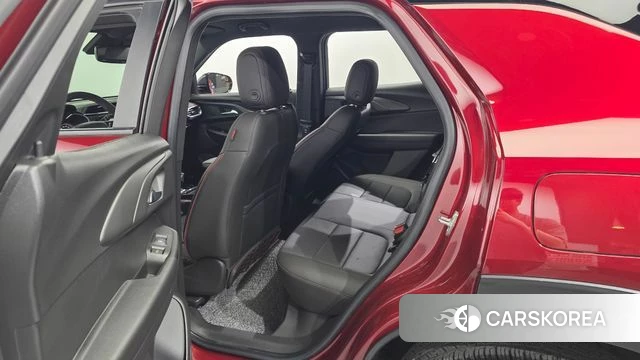 Chevrolet (GM Daewoo) Trailblazer 2022 Красный из Кореи, фото 2