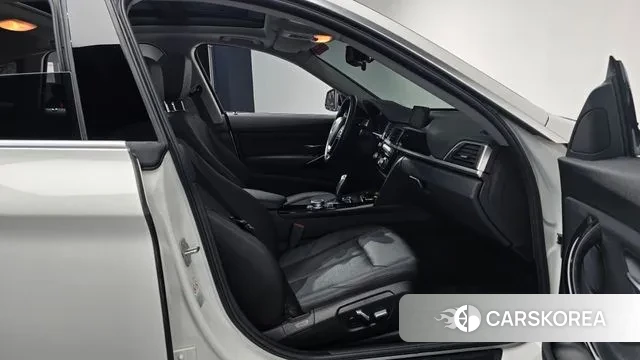 BMW 3 Series GT (F34) 2020 Белый из Кореи, фото 2