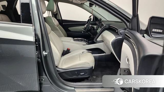 Hyundai Tucson (NX4) 2021 Серый из Кореи, фото 2