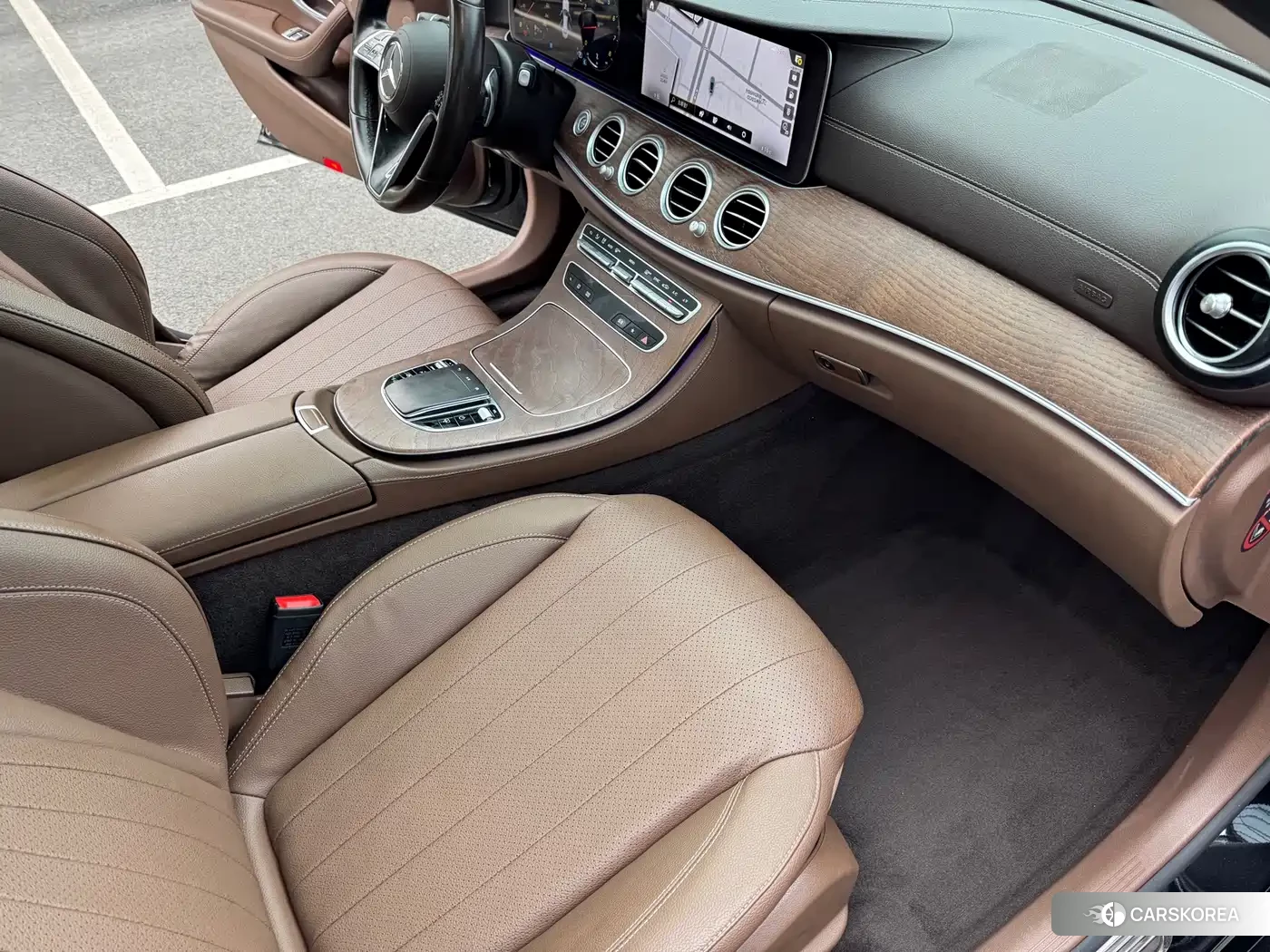 Mercedes-Benz E-Class 2023 Черный из Китая, фото 2
