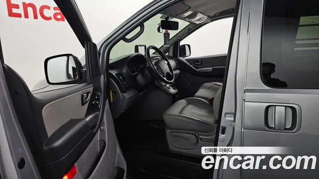 Hyundai The New Grand Starex 2020 Серебряный из Кореи, фото 2