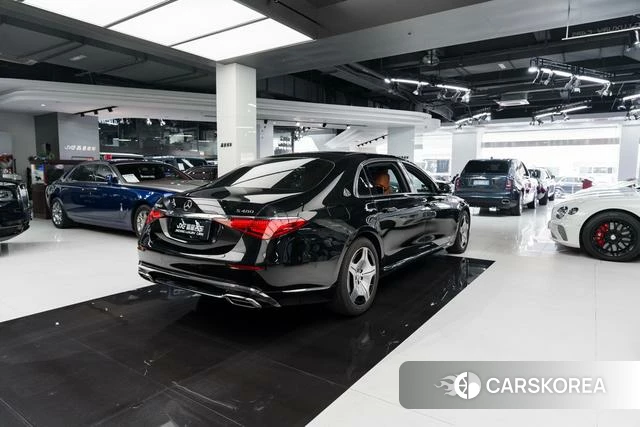 Mercedes-Benz Maybach S-class 2023 Черный из Китая, фото 2