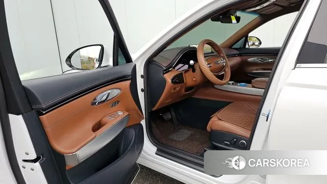 Genesis GV70 2021 Белый из Кореи, фото 2